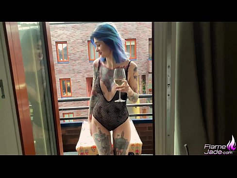 ❤️ Հսկայական աղջիկ, որը ծծում է ծոցը և կրքոտ ծծում բաց երկնքի տակ Տնական պոռնո մեզ մոտ hy.hentaisea-com.ru ❌